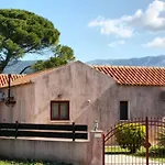 Kantrillies Villa