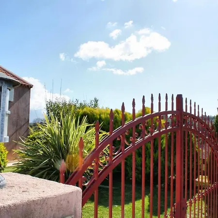 Kantrillies Βίλα